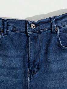 RueChic Men Slant Pocket Skinny Jeans - Medium Wash - View 3