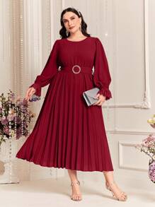 Modelyn Váy xếp ly tay bèo nhún ren màu trơn cỡ lớn màu đỏ tía - Màu Đỏ Sâu - Xem 1