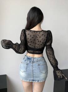DAZY 女士短款露脐上衣，网纱蝴蝶结装饰，喇叭袖，荷叶边薄纱长袖女式上衣，外出上衣 - 黑色 - 查看 4