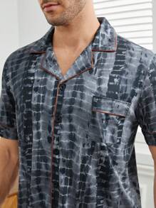 Conjunto De Camisa De Manga Corta Y Pantalones Cortos Para Hombre Con Estampado De Teñido Anudado, Ideal Para Usar En Casa