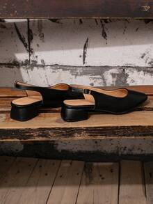 Women's Simple Style Low Heel Pointed Toe Black Slingback Flats - Black - View 3