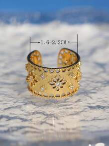 1枚镶嵌立方氧化锆的空心黄铜戒指，奢华精致的珠宝，生日礼物，派对礼品 - 金黃色 - 查看 3