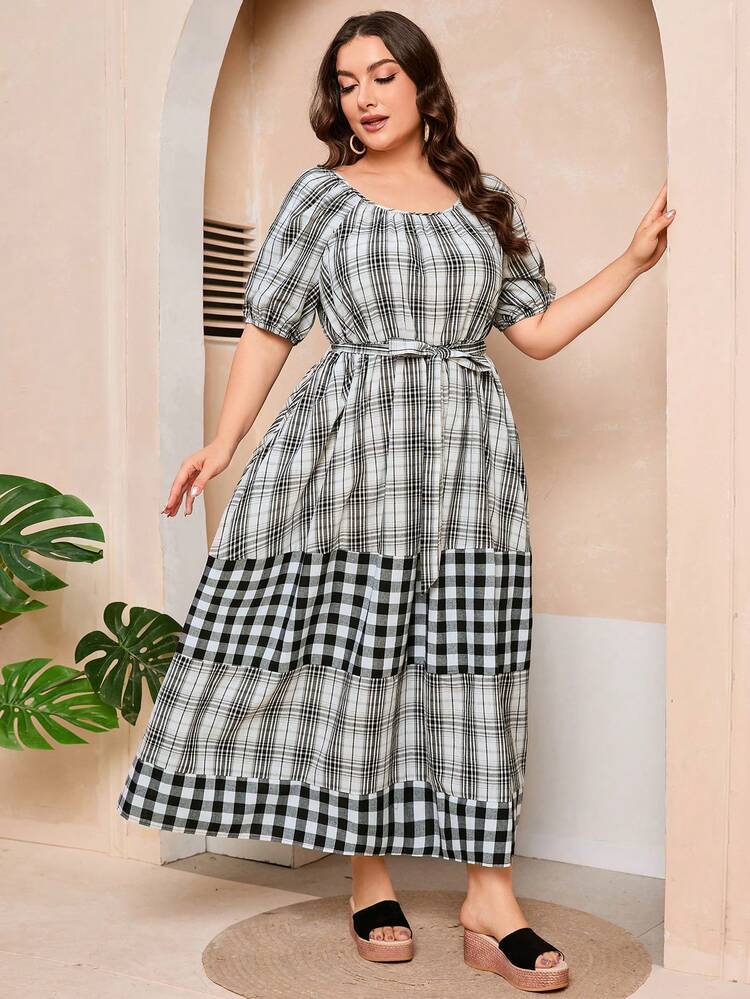 Plus Size Women's Plaid Short Sleeve Insert Shoulder Dress