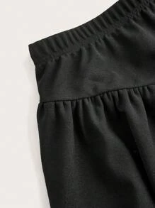 SHEIN EZwear Plus Size Solid Color Elastic Waist Ruffle Trim Skort