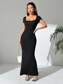 SHEIN PETITE 純色折領魚尾擺連衣裙 - 黑色 - 查看 4