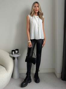 SHEIN LUNE Women's Fashionable Simple Pleated Sleeveless Shirt - White - View 3