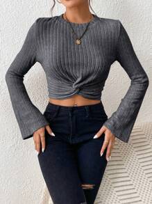 SHEIN Frenchy Twist Front Trumpet Sleeve Crop Tee - Black - View 3