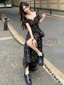 女式夏季度假碎花吊带连衣裙，侧开衩下摆