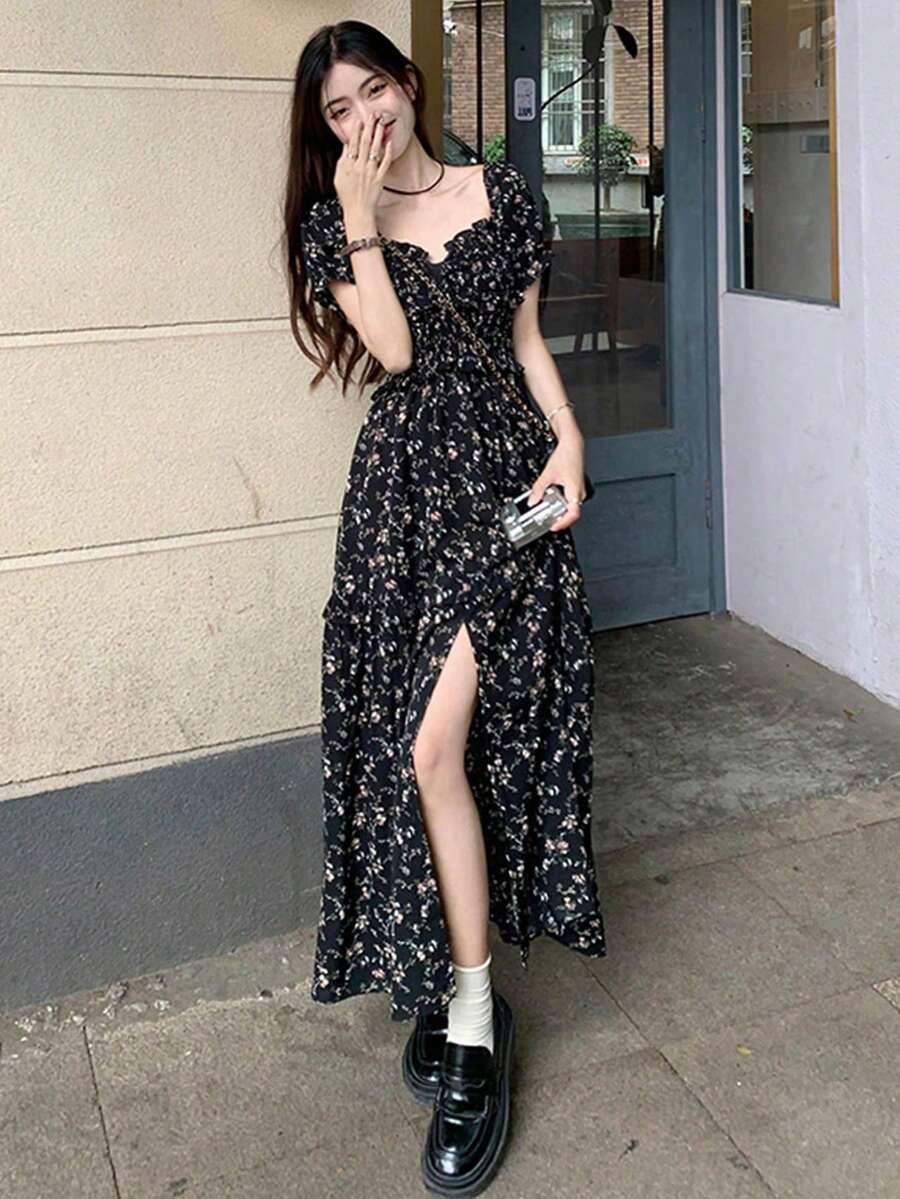 女式夏季度假碎花吊带连衣裙，侧开衩下摆