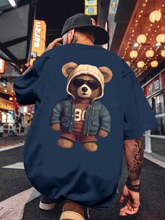 男士休闲熊印花圆领 T 恤，适合通勤