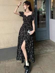 女式夏季度假碎花吊带连衣裙，侧开衩下摆