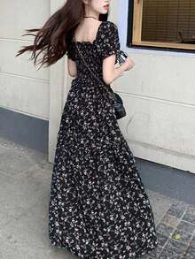 女式夏季度假碎花吊带连衣裙，侧开衩下摆