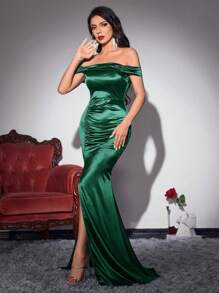 SHEIN Belle 褶邊一字肩高衩緞面舞會連衣裙 - 綠色 - 查看 5