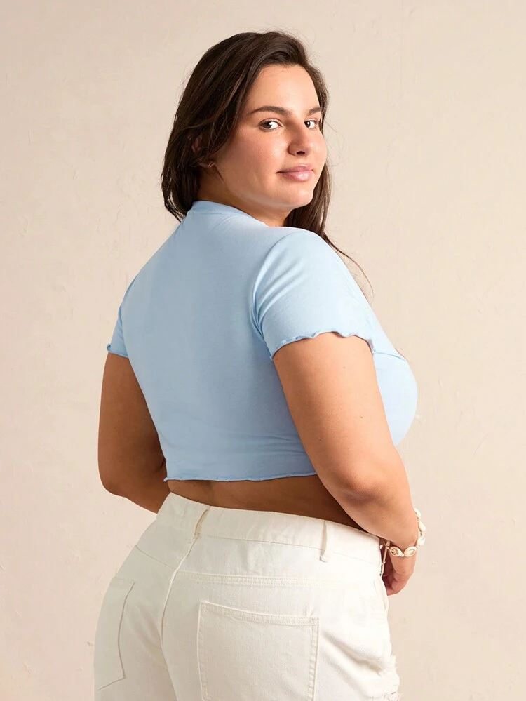 Plus Size Women's Letter & Car Print Short Sleeve Crop Top T-Shirt