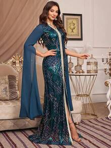 女式超长袖 V 领阿拉伯连衣裙