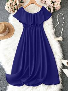 SHEIN LUNE Robe Grande Taille À Taille À Cordon De Serrage Épaules Nues Et Couleur Unie