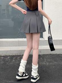DAZY Women's Solid Color Pleated Mini Skirt