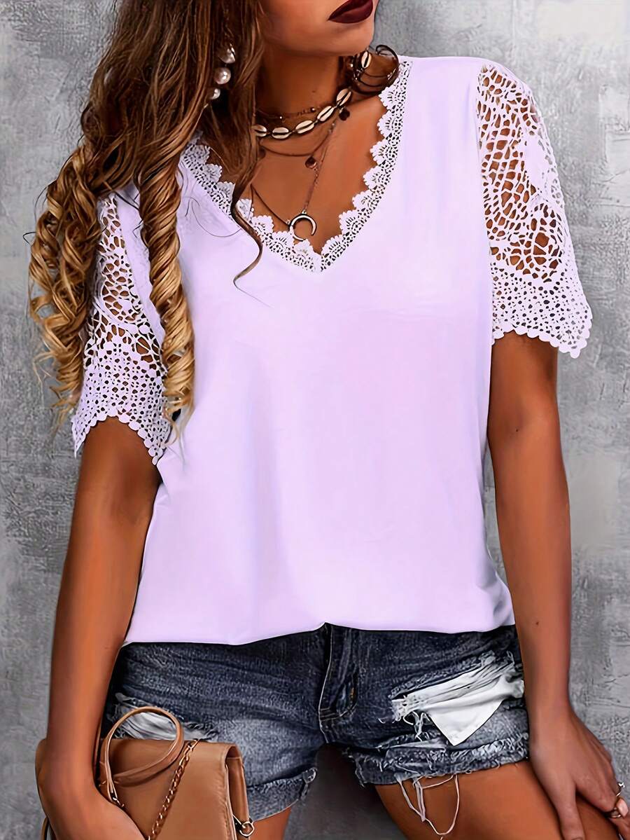 Plus Size Lace Patchwork T-Shirt