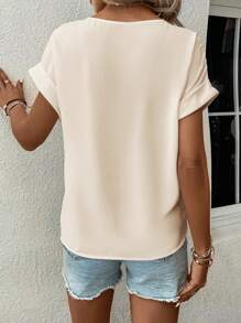 SHEIN Clasi 女士簡約白色v領短袖襯衫 - 卡其色 - 查看 2