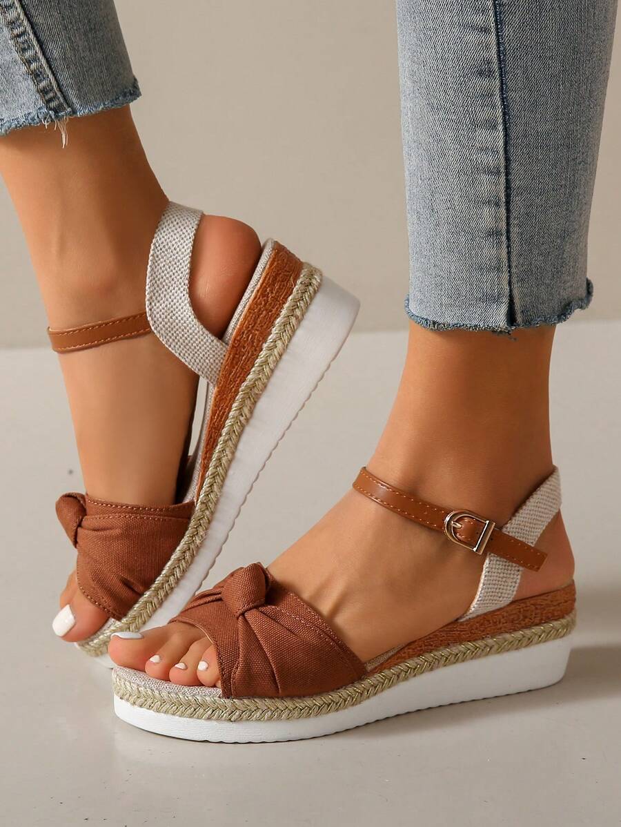 Sandali con zeppa da donna, stile moda estiva da spiaggia e resort, sandali da vestire versatili con punta aperta, colore bianco, con cinturino e zeppa platform alta per feste e occasioni