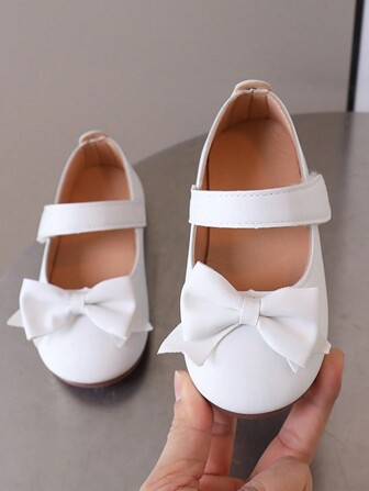 1pair Girls' Bowknot Pu Flat Shoes, Cute And Suitable For Spring And Autumn Travel