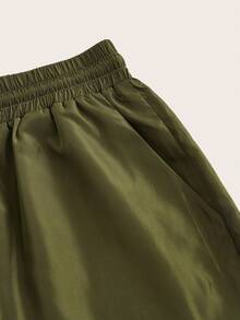 Slaydiva 2024新款綠色實用口袋和鈕扣細節修身長褲 - 軍綠色 - 查看 3