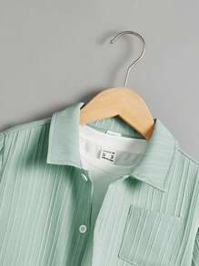 SHEIN Áo sơ mi ngắn tay cài cúc cổ chữ V giản dị và thoải mái cho bé trai Tween - Nhiều màu - Xem 3
