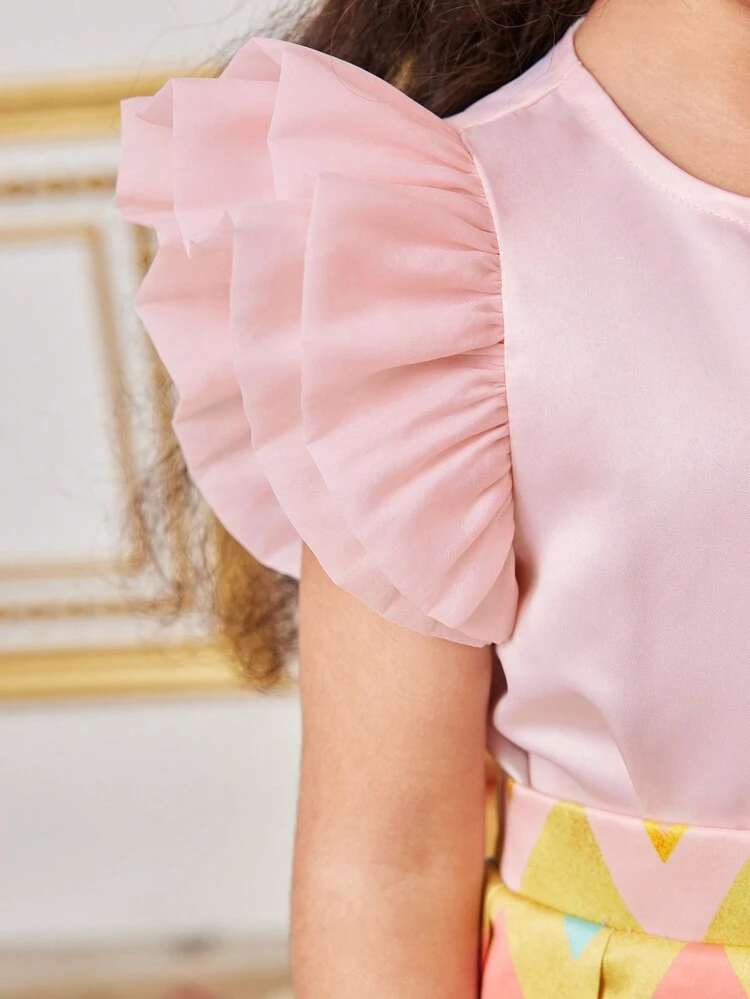 Young Girl Cute Mesh Ruffle Sleeve Shirt And Zigzag Pattern Printed Skirt Set