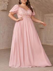 SHEIN Belle Vestido De Dama De Honor Elegante De Talla Grande Con Estilo De Princesa, Con Estampado Floral Y Bordado De Remiendo Para Mujeres