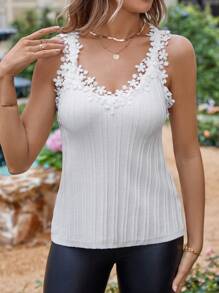 SHEIN Clasi Elegante Blusa Sin Mangas Tejida Con Apliques Florales Decorativos Para Mujeres - Blanco - Ver 2