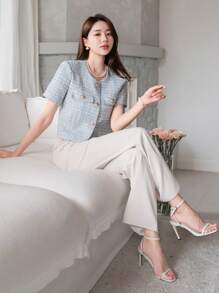 DAZY Plaid Pattern, Round Neck, Metal Button, Loose Fit, Short Jacket Summer