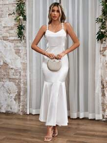 SHEIN Belle Solid Color V-Neck Fish Tail Hem Cami Dress