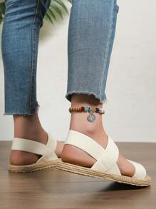 Fashionable Style Women's Flat Sandals With Anti-Skid Sole For Spring And Summer