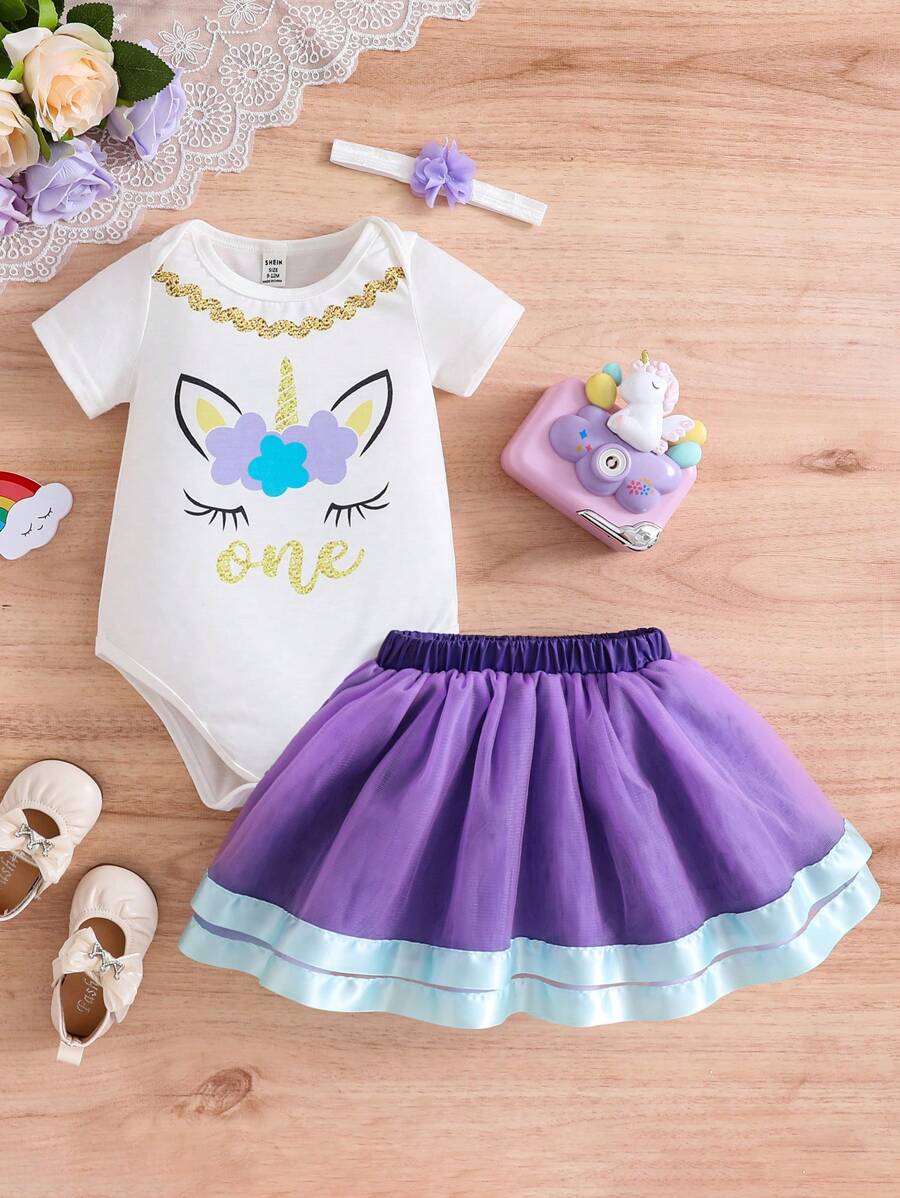SHEIN 3件套女婴休闲可爱独角兽印花连体衣配网纱裙，含发带，适合春夏外出穿着