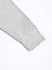 SHEIN Unity 鬆身泰迪熊標語提花下肩毛衣 - 米色 - 查看 3