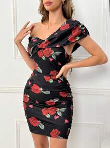 SHEIN Privé Gaun Lipit Motif Bunga dengan Detail Ruffle di Bagian Bawah dan Bahu Terbuka - MultiWarna - View 6