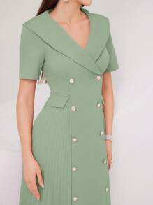 Modelyn Robe À Manches Courtes Doubles À Boutonnage Avec Ourlet Plissé Pour Femmes