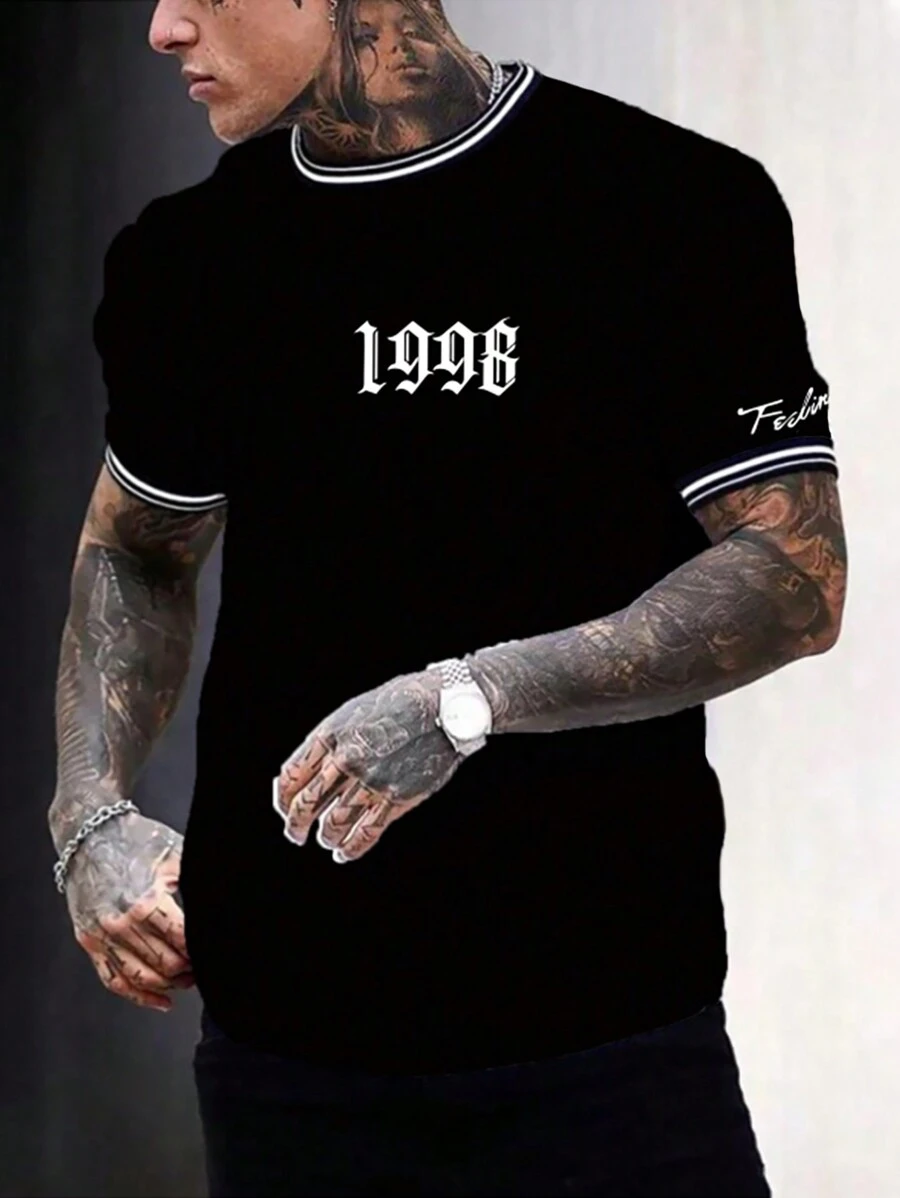 Manfinity Homme Playera De Cuello Redondo Para Hombres Con Rayas De Contraste E Impresión De Números - Negro - Ver 1