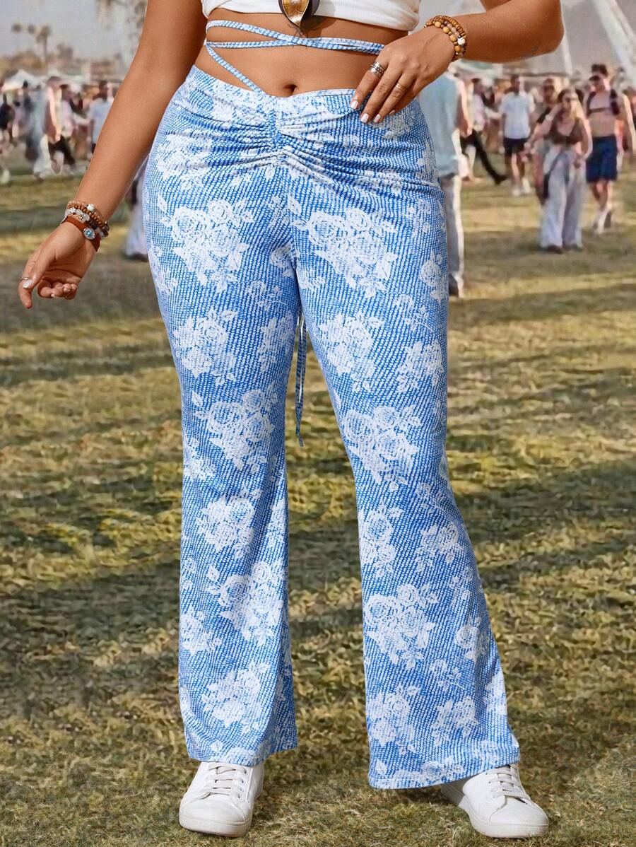 SHEIN VCAY Plus Size Women's Vacation High Waist Belted Flared Pants With Elastic Band