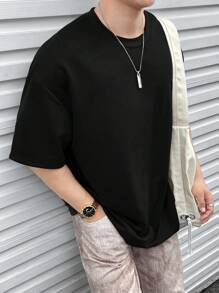 Claim Dot Men's Oversized Round Neck Drop-Shoulder T-Shirt - Black - View 2