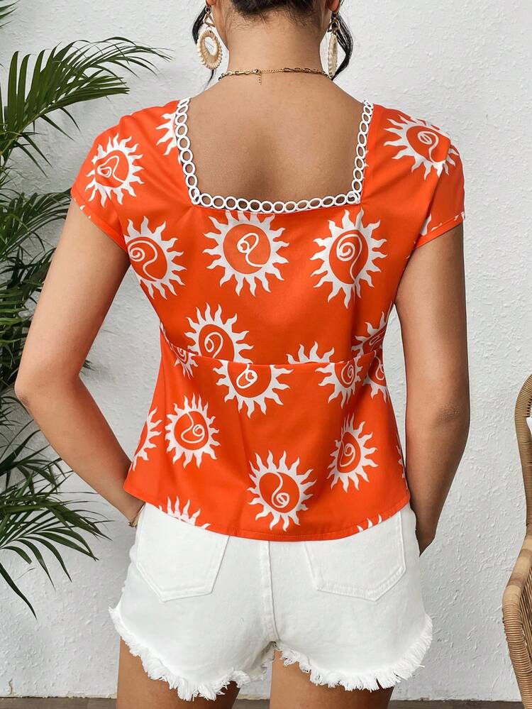 Women's Sunflower Printed Square Neck With Tie Blouse