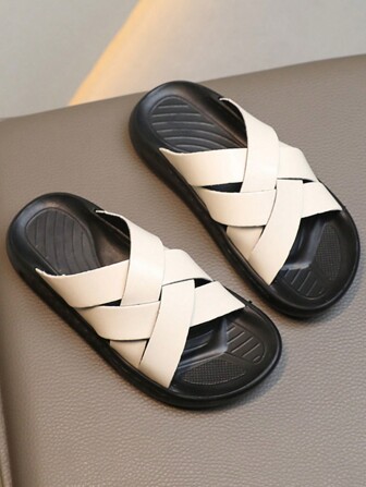 1雙男孩pu編織交叉設計平底拖鞋,夏季時尚穿搭