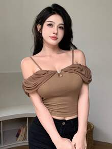 DAZY Áo thun crop top trễ vai màu trơn cho nữ - màu nâu - Xem 3