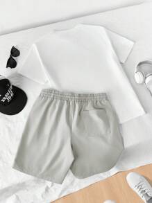 Manfinity Unisex Men's Casual Slogan Print T-Shirt & Solid Drawstring Waist Shorts 2pcs/Set Summer Outfit, Couple Things - Grey - View 2