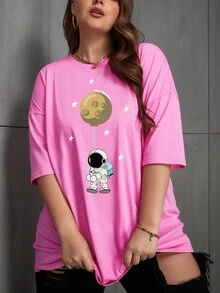 SHEIN EZwear Camiseta de manga corta con estampado de astronauta de talla grande - Rosa - Ver 5