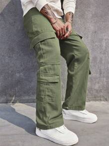 Manfinity EMRG Men Flap Pocket Side Cargo Jeans - Army Green - View 3