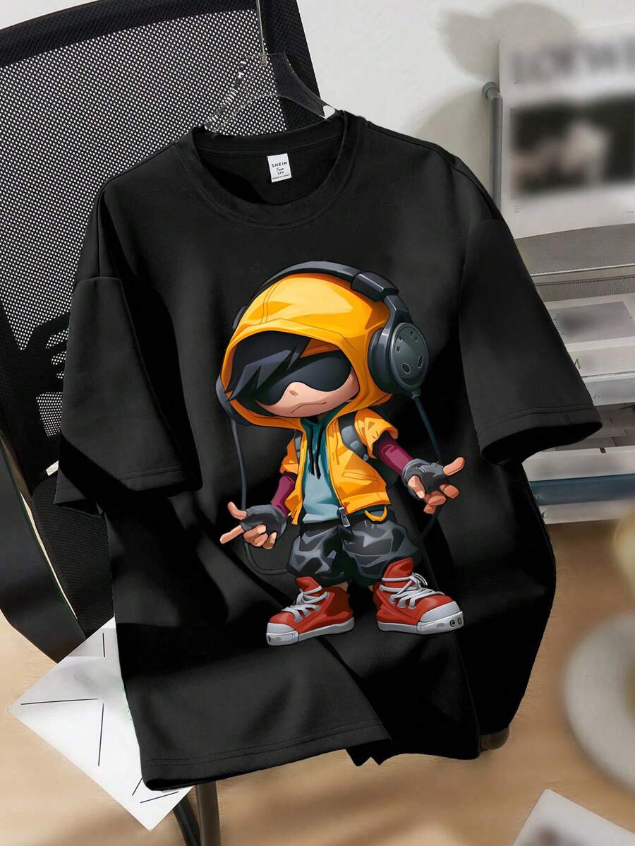 SHEIN Leap Crew Tween Boy Casual Cartoon Boy With Headphones Pattern Short Sleeve Round Neck T-Shirt Suitable For Summer - Black - View 1