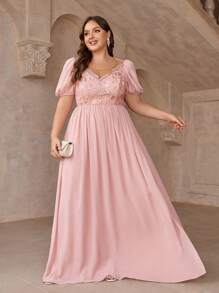 SHEIN Belle Vestido De Dama De Honor Elegante De Talla Grande Con Estilo De Princesa, Con Estampado Floral Y Bordado De Remiendo Para Mujeres