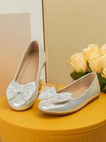 Fashionable & Versatile Flat Shoes For Teenagers' Performance - Silver - View 3