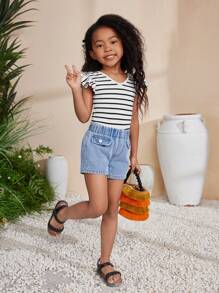 SHEIN Young Girl Striped Knit V-Neck Ruffle Armhole Top Worn At Music Festival - Black and White - View 3